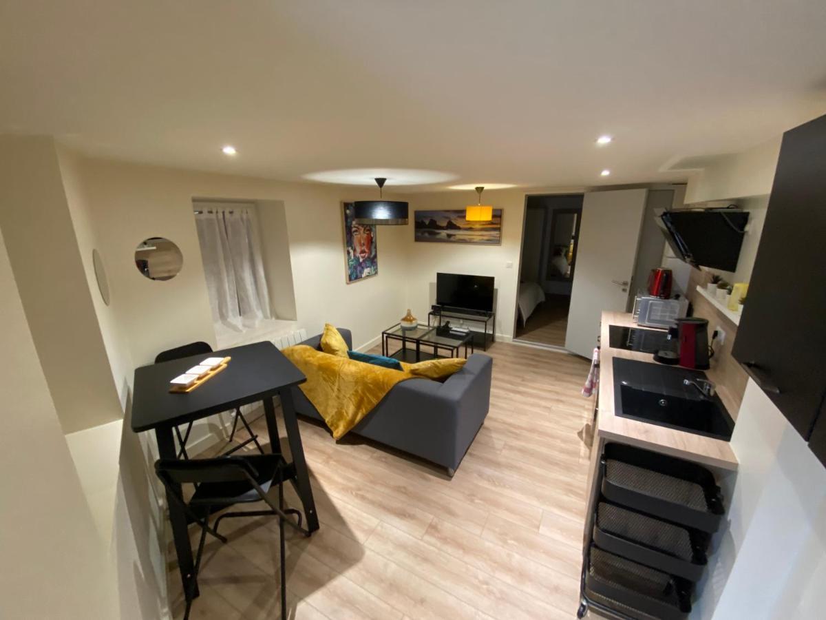 Bel Appartement Avec Place De Parking A Proximite ชาตีลง-ซูร์-ชาลาโรนน์ ภายนอก รูปภาพ